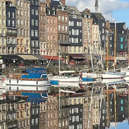 Jolie Triplex Centre Historique * Honfleur